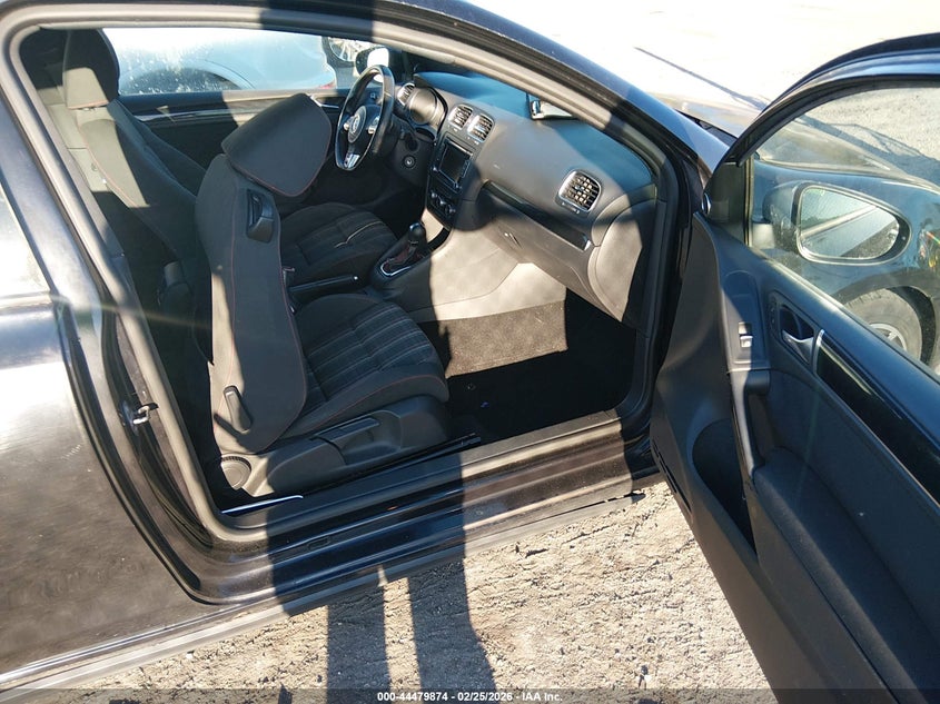 2010 Volkswagen Gti 2-Door