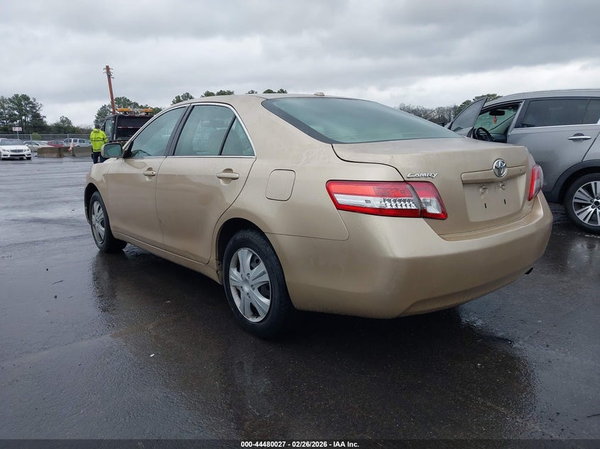 2010 Toyota Camry Le