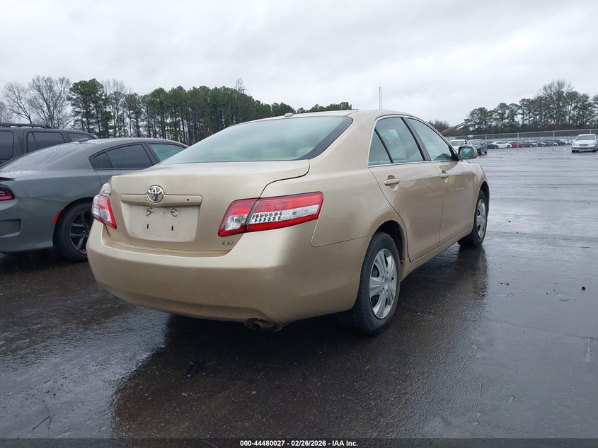 2010 Toyota Camry Le