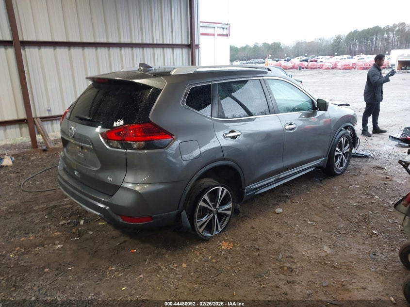 2017 Nissan Rogue Sl