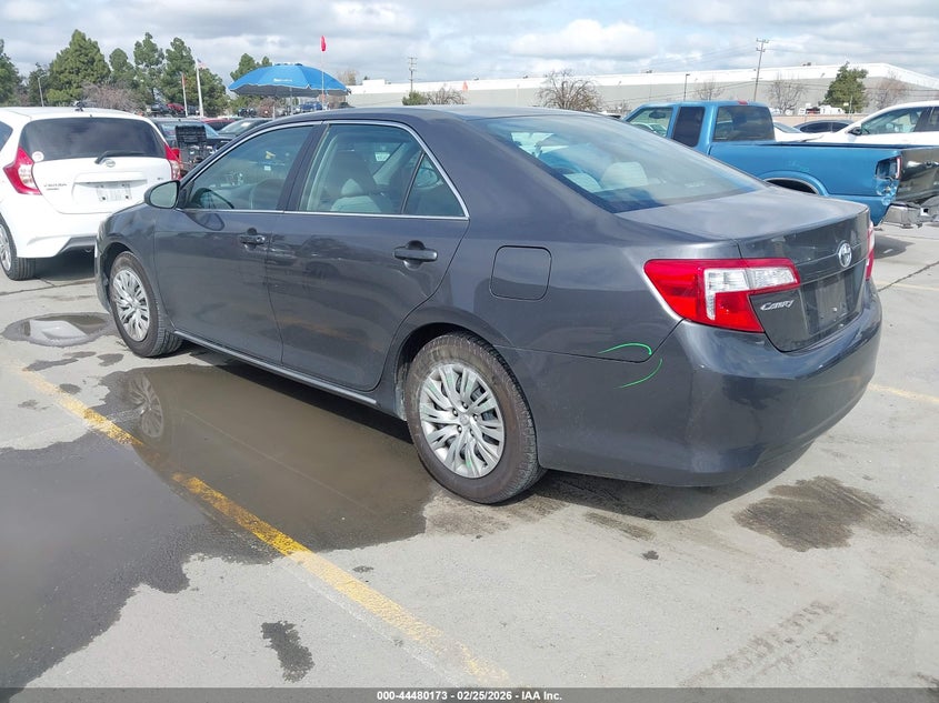 2013 Toyota Camry Le