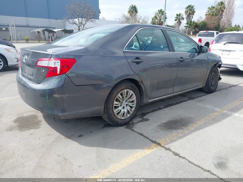 2013 Toyota Camry Le