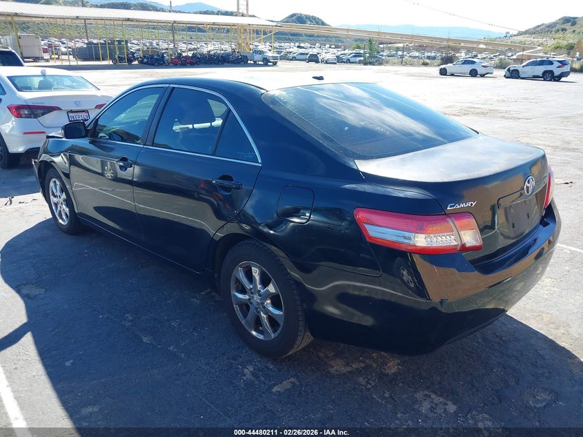 2011 Toyota Camry Le