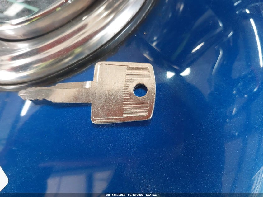 2008 Harley-Davidson Xl1200 C VIN: 1HD1CT31X8K420526 Lot: 44480258