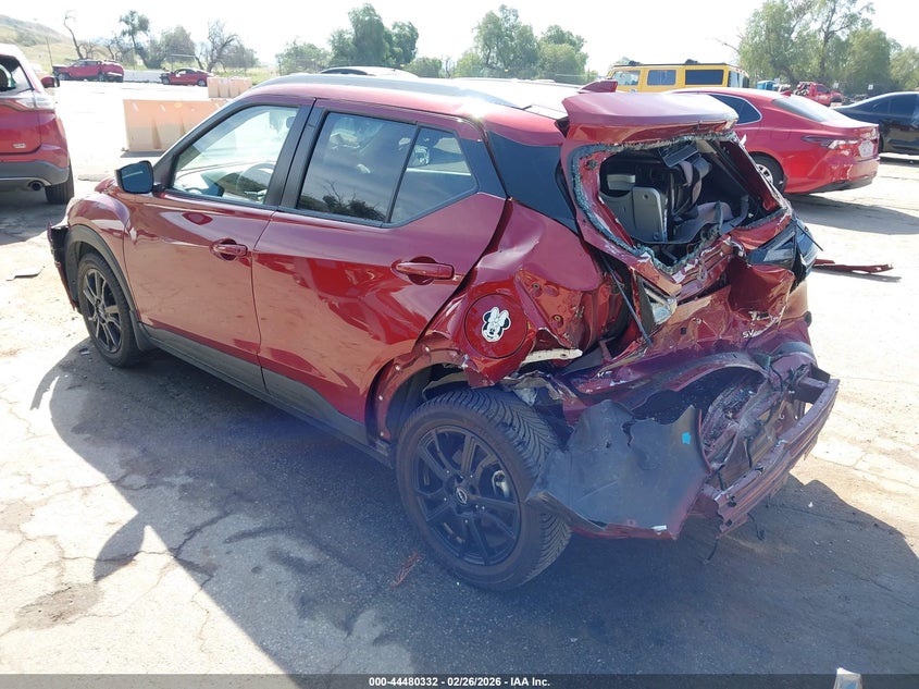 2023 Nissan Kicks Sv Xtronic Cvt