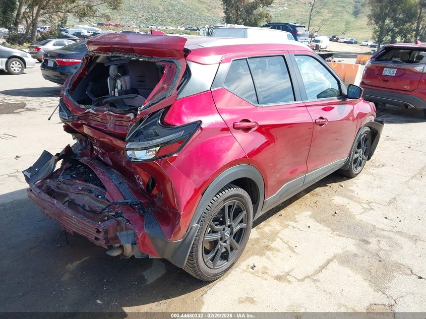 2023 Nissan Kicks Sv Xtronic Cvt