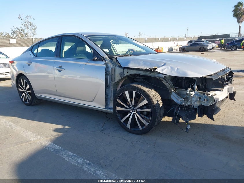 2019 Nissan Altima 2.5 Sr