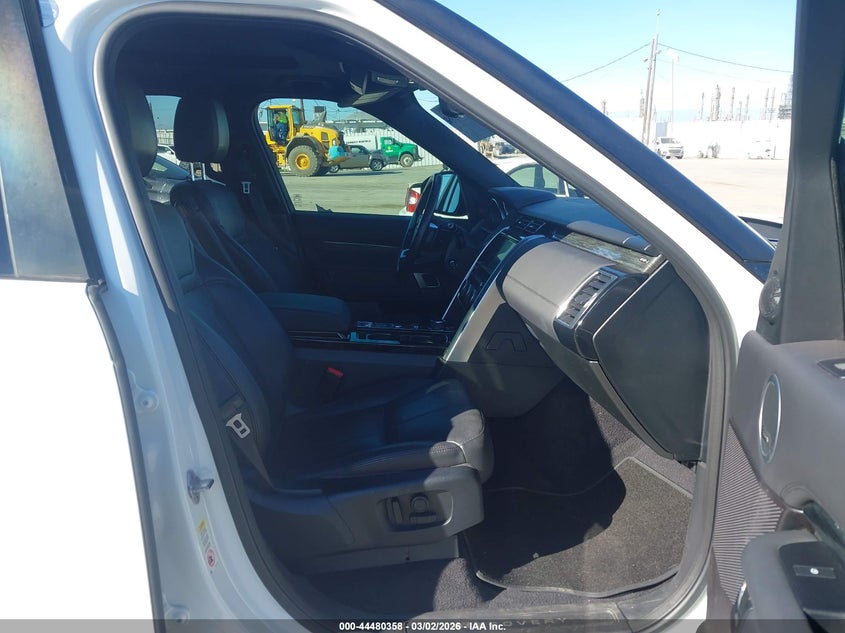 2017 Land Rover Discovery Hse