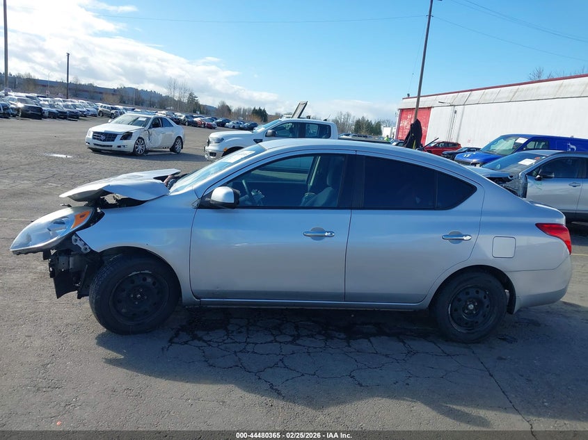 2012 Nissan Versa 1.6 1.6 Sv silver Lot 111044480365 Vin 3N1CN7AP8CL844980