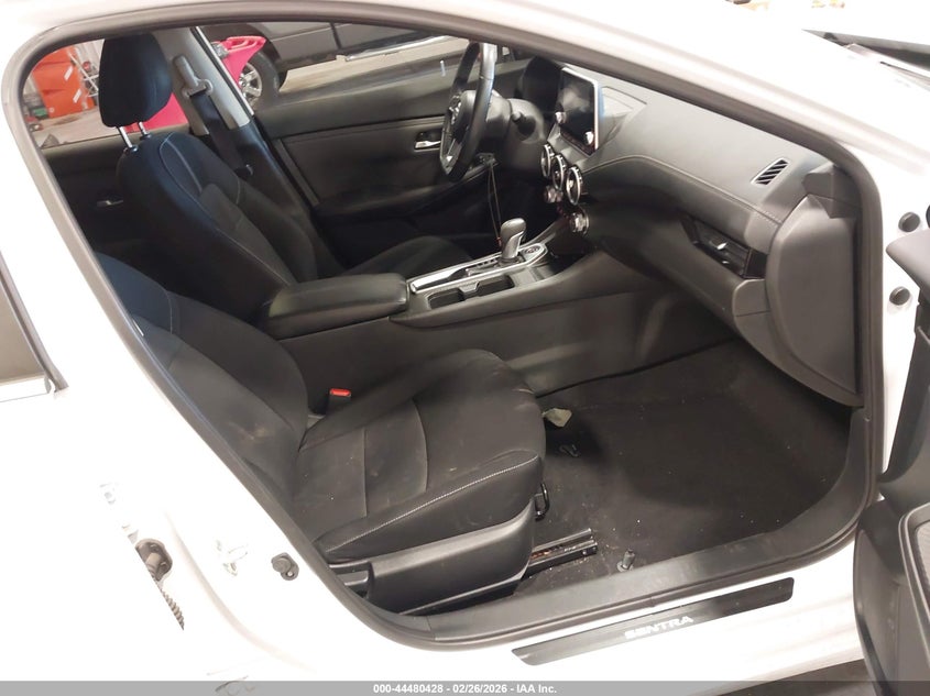 2021 NISSAN SENTRA 2.0L I-4 DI, DOHC, V(VIN: 3N1AB8CV4MY305133