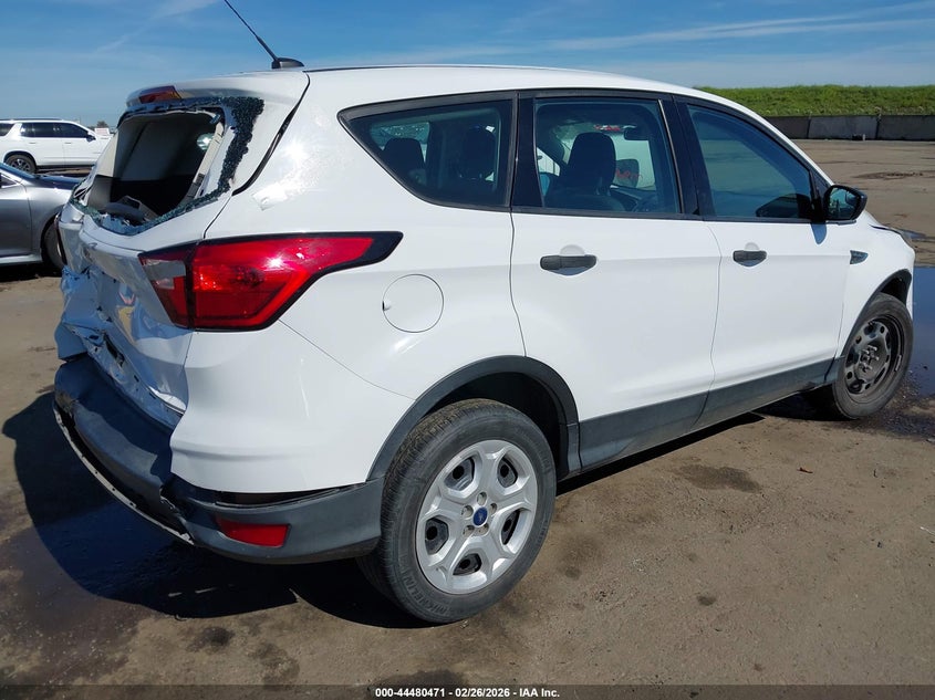 2019 Ford Escape 2.5 S White Lot 111044480471 Vin 1FMCU0F72KUB79834