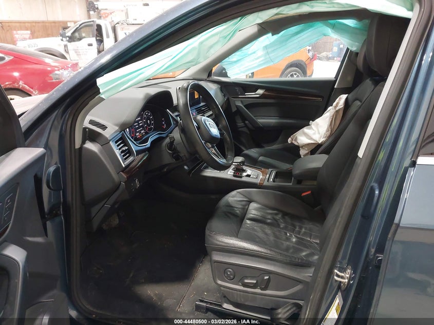 2018 Audi Q5 2.0T Premium/2.0T Tech Premium