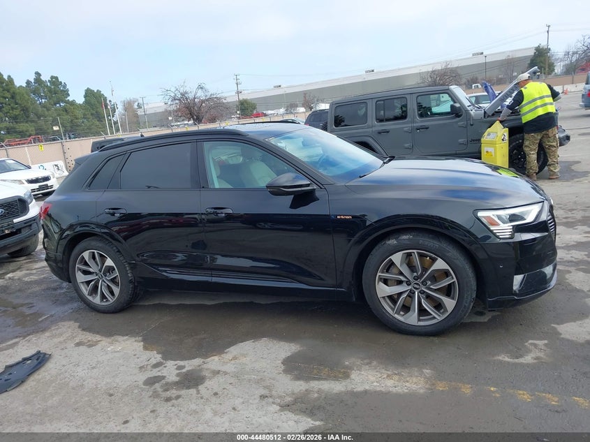 2021 Audi E-Tron Premium Plus Quattro VIN: WA1LAAGE8MB039232 Lot: 44480512