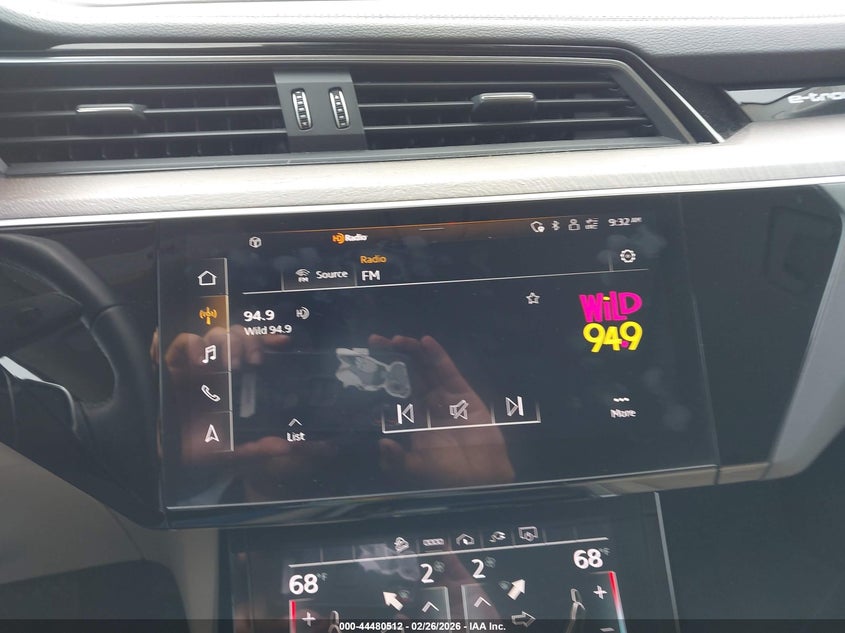 2021 Audi E-Tron Premium Plus Quattro VIN: WA1LAAGE8MB039232 Lot: 44480512