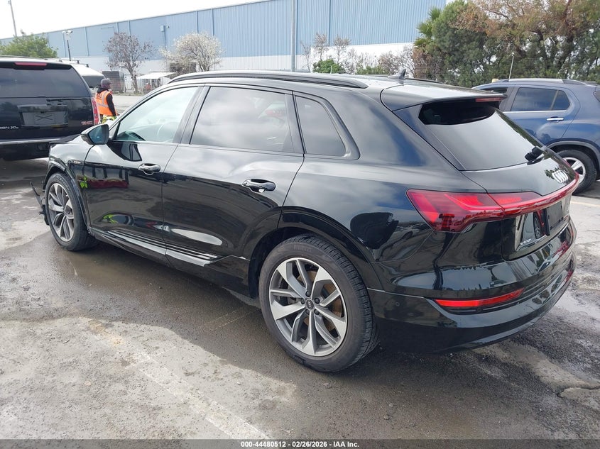 2021 Audi E-Tron Premium Plus Quattro