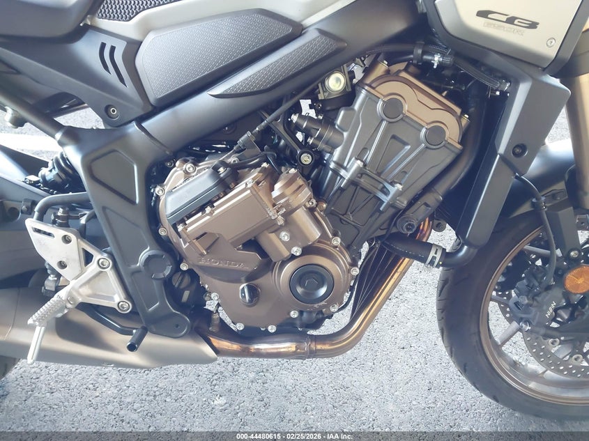 2024 HONDA CB650 649 CC(VIN: MLHRH1654R5000816