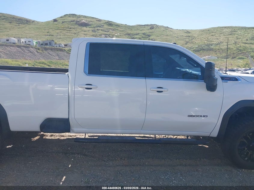 2020 Gmc SIERRA 3500Hd 4Wd Long Bed Sle/4Wd Standard Bed Sle white Lot 111044480626 Vin 1GT49TE77LF202561