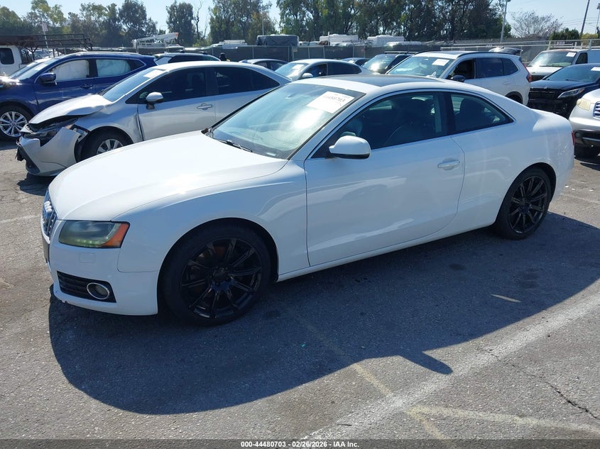 2011 Audi A5 2.0t Premium WAULFAFR8BA049464 photo 1