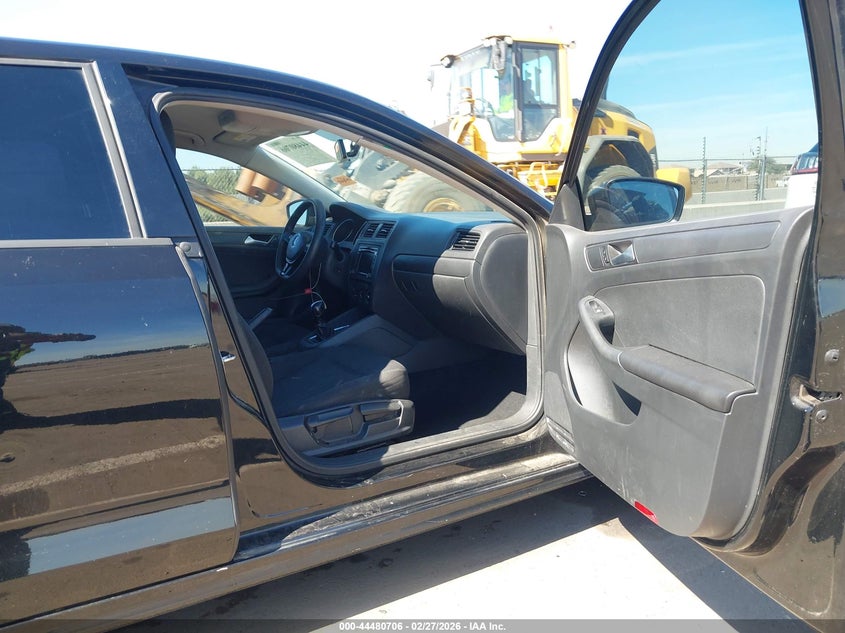 2015 Volkswagen Jetta 2.0L S