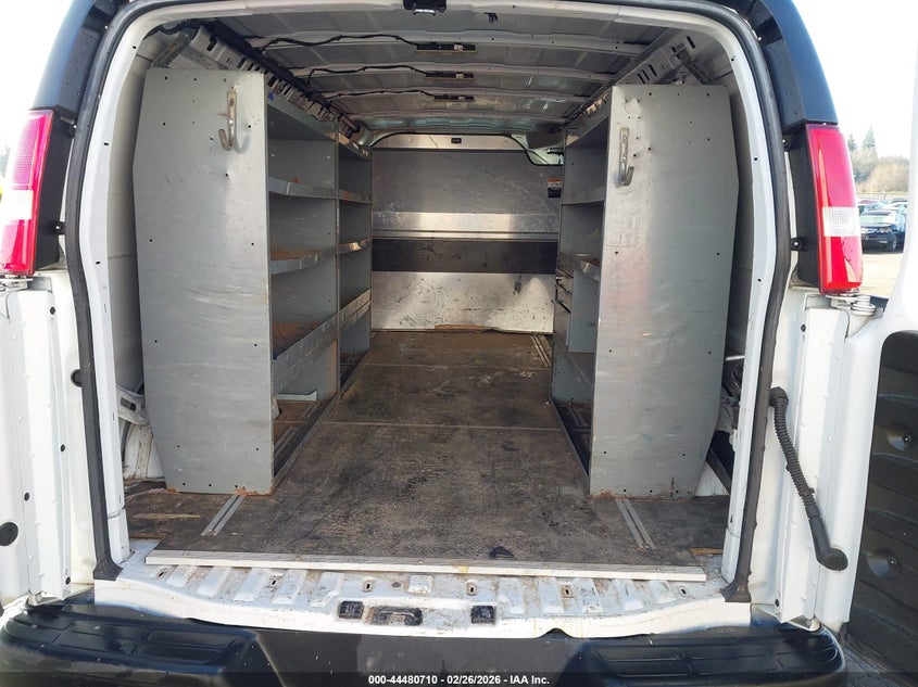 VIN 1GCZGHFP7N1272844 2022 CHEVROLET EXPRESS CARGO RWD 3500 EXTENDED WHEELBASE WT