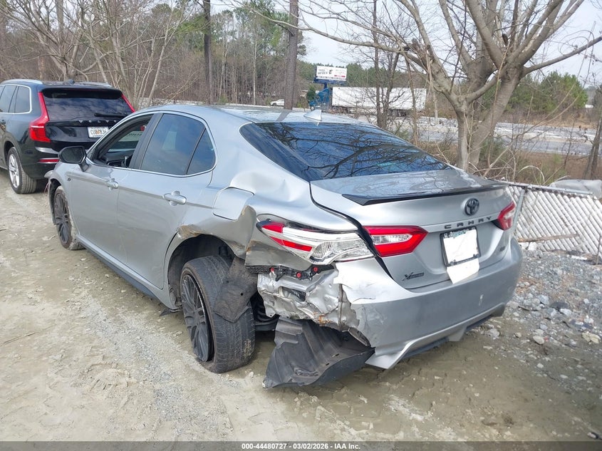 2020 Toyota Camry Se