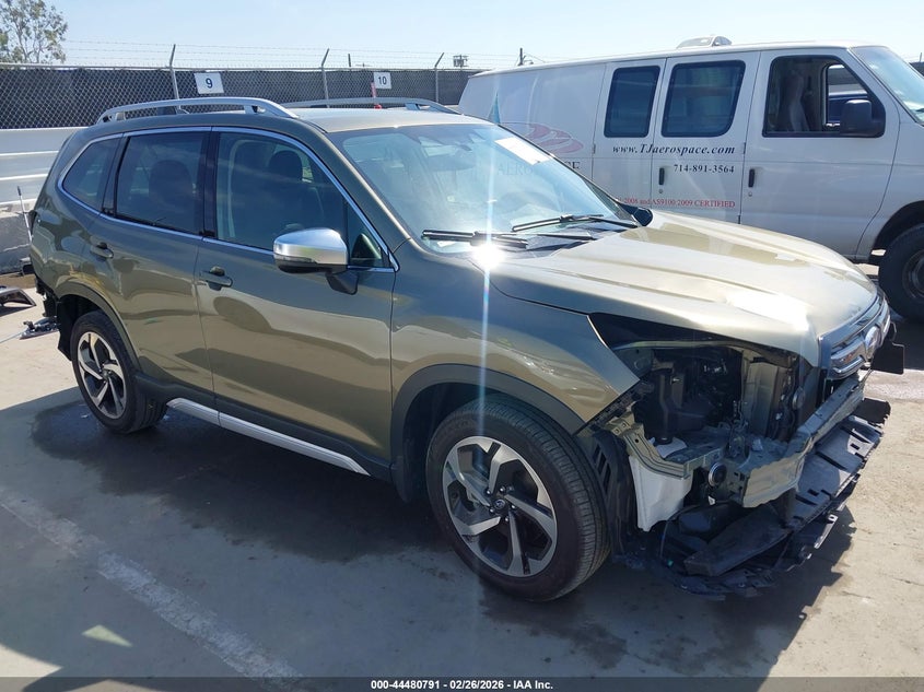 2023 Subaru Forester Touring