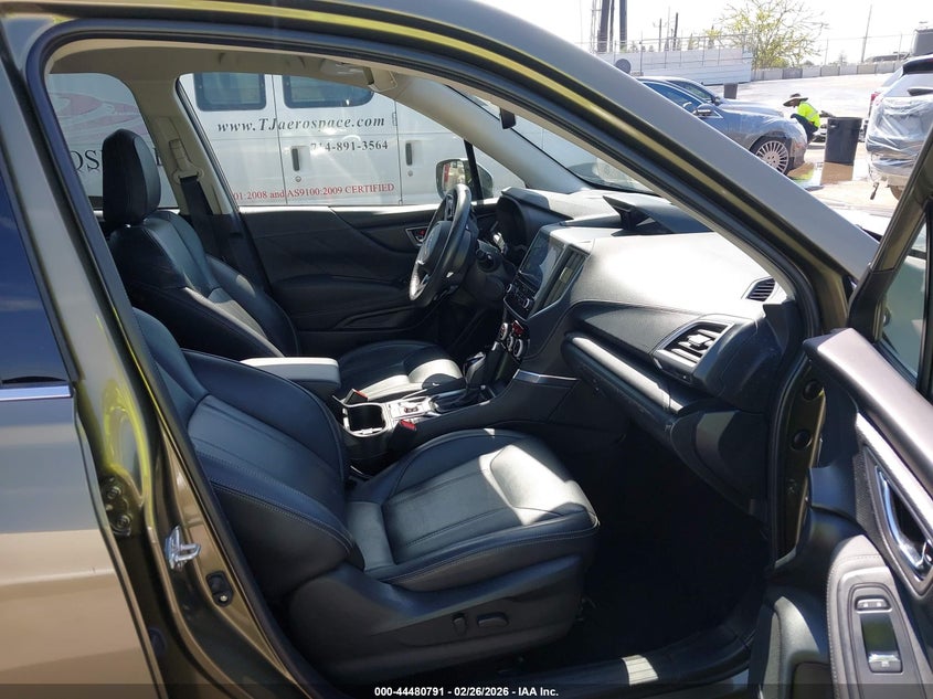 2023 Subaru Forester Touring