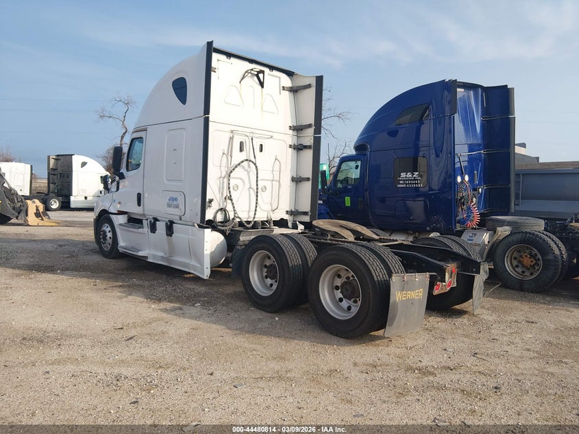 2019 Freightliner New Cascadia 126