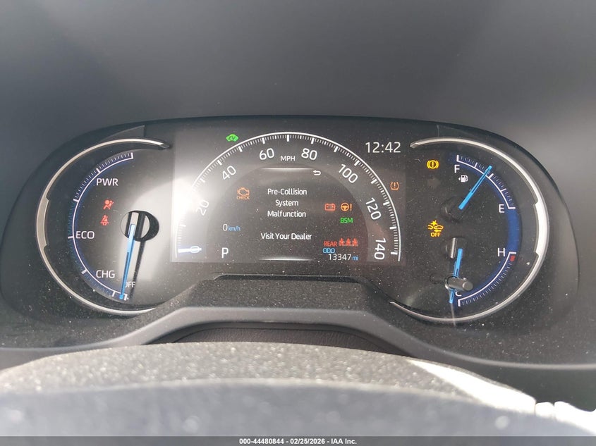 VIN JTMMWRFV2SD331732 2025 TOYOTA RAV4 HYBRID LE