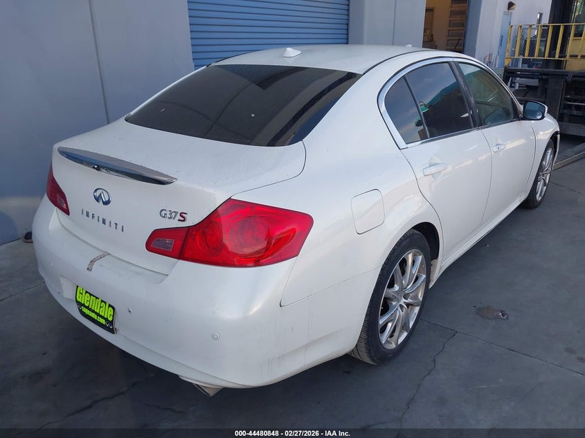 2012 Infiniti G37 Journey