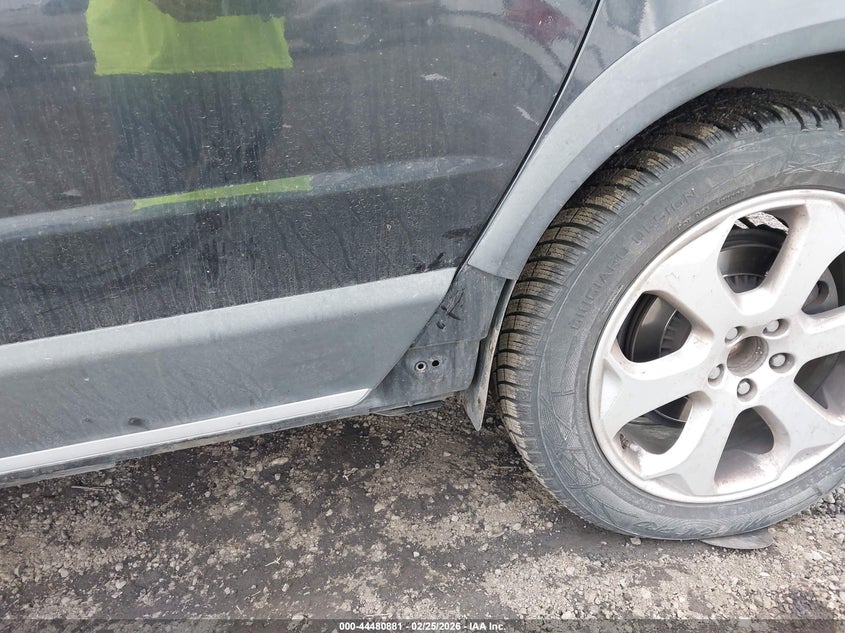 2011 Volvo Xc70 T6 VIN: YV4902BZ8B1102140 Lot: 44480881