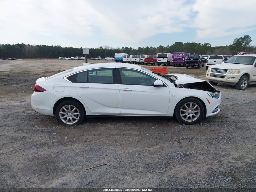 2019 Buick Regal Sportback Preferred Ii VIN: W04GM6SX4K1039844 Lot: 44480895