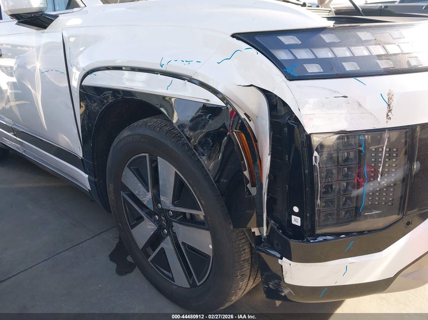 2026 Hyundai Ioniq 9 Sel VIN: 7YAMUFS38TY001279 Lot: 44480912