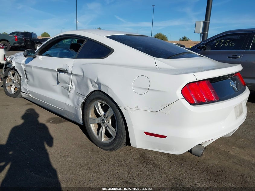 2016 Ford Mustang V6