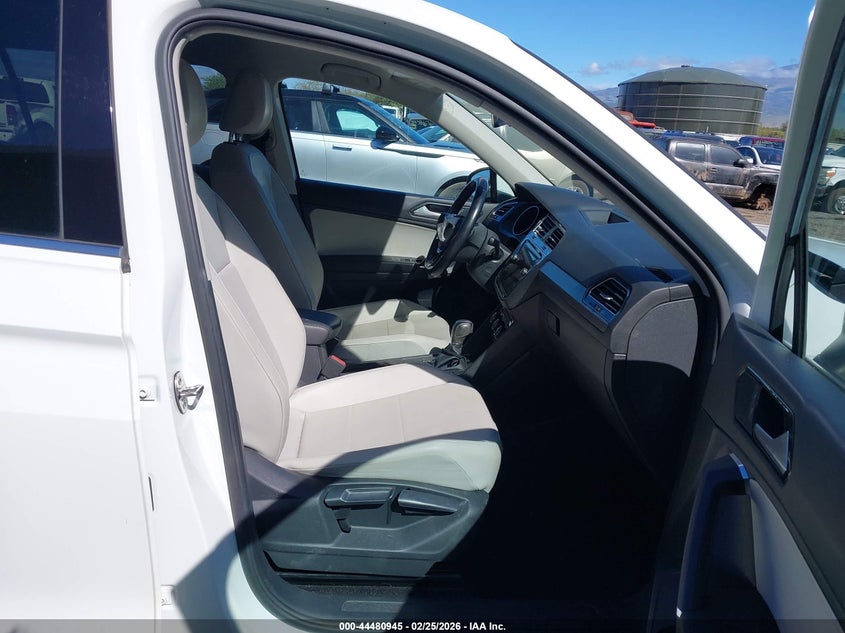 2018 Volkswagen Tiguan 2.0T Se/2.0T Sel