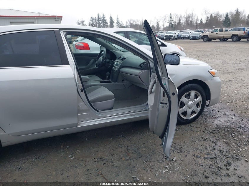 2010 Toyota Camry Le