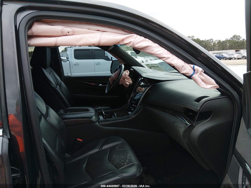 2016 Cadillac Escalade Platinum