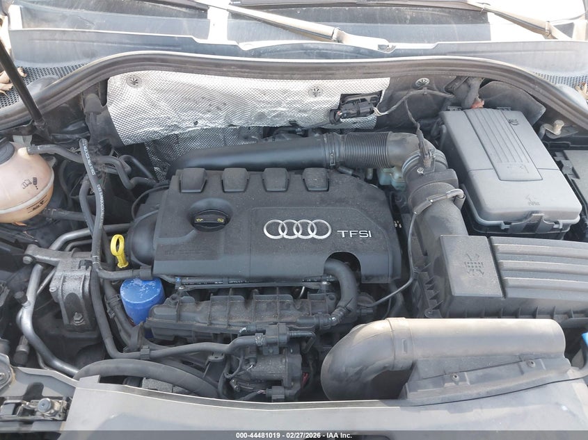 2015 Audi Q3 2.0 2.0T Premium Plus black Lot 111044481019 Vin WA1EFCFS8FR011504