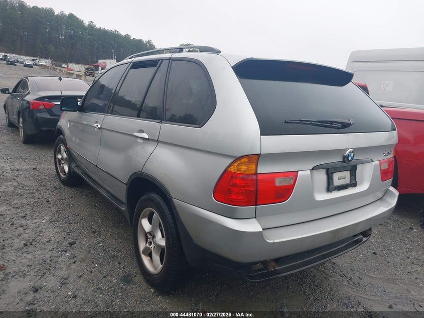 2002 BMW X5 3.0I