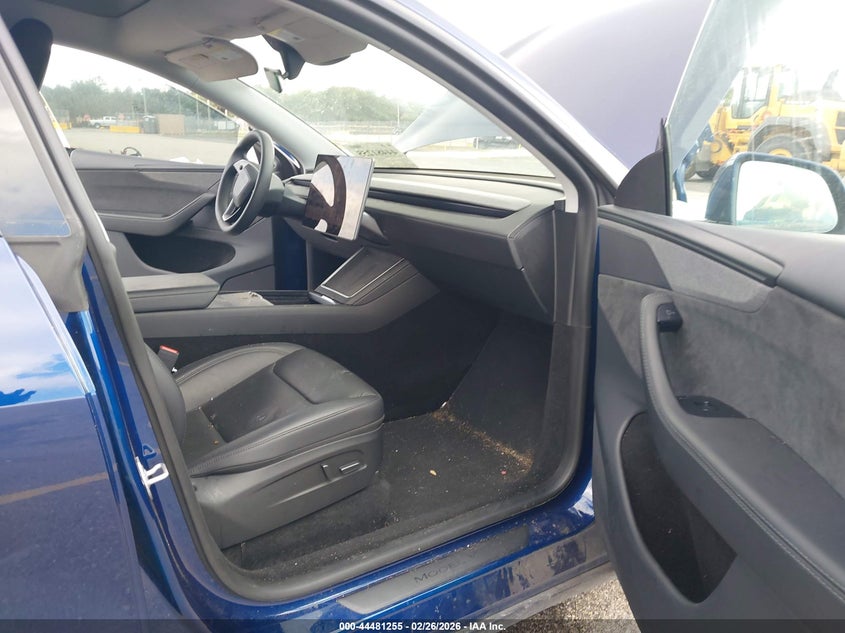 2026 Tesla Model Y Premium Rear-Wheel Drive/Standard Rear-Wheel Drive