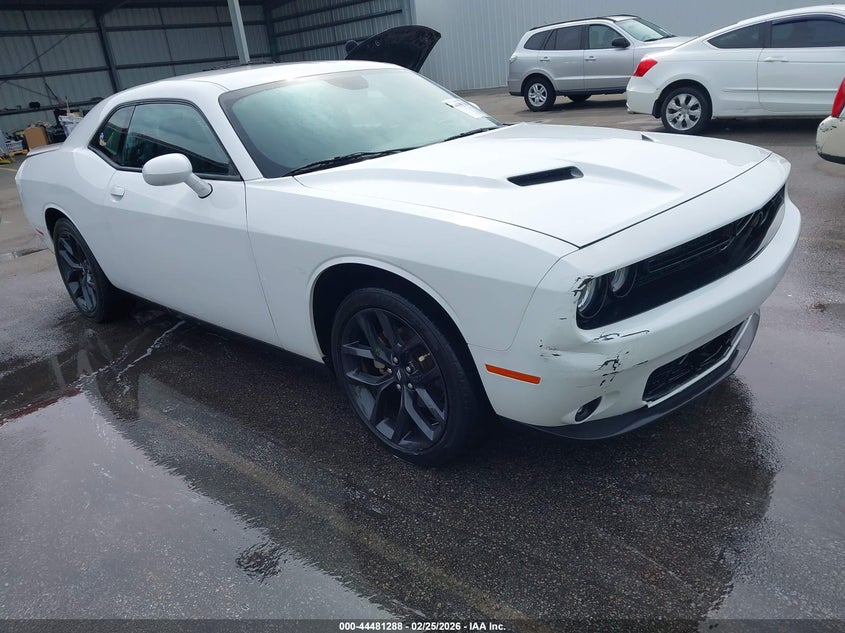 2023 Dodge Challenger Sxt