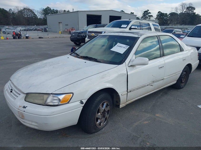 1999 Toyota Camry Le