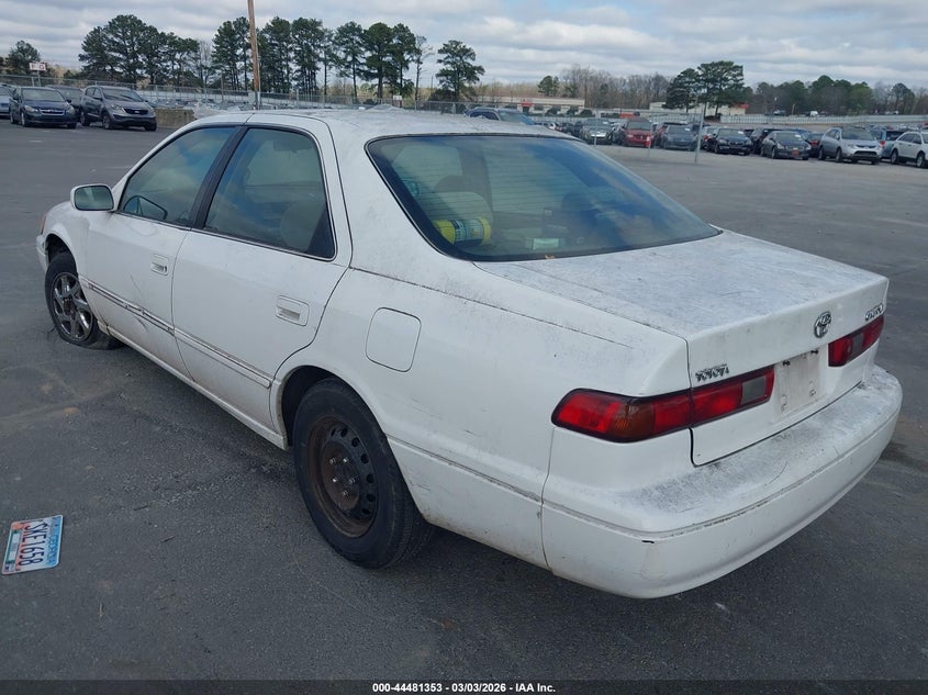 1999 Toyota Camry Le