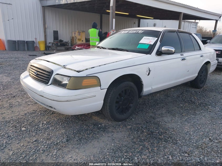 2003 Ford Crown Victoria Lx