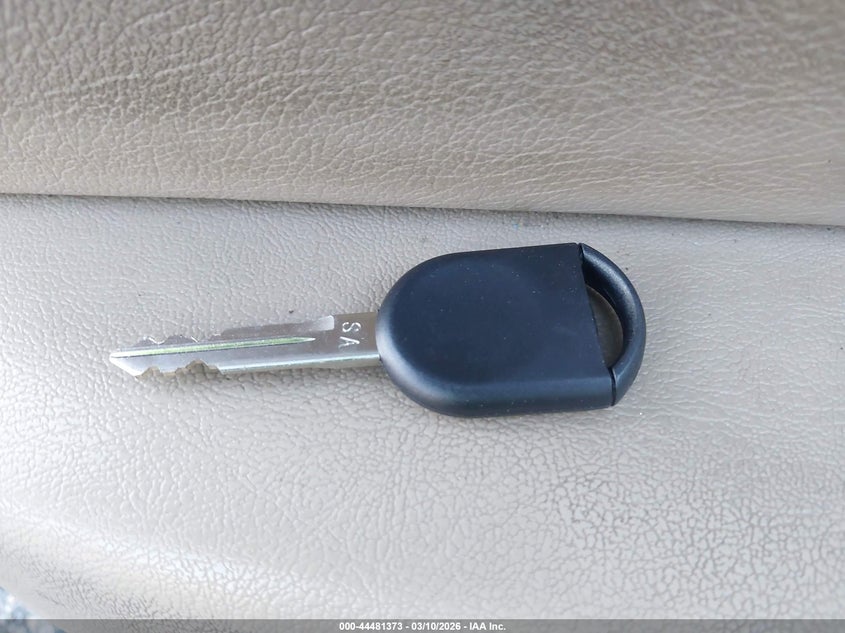 2003 Ford Crown Victoria Lx VIN: 2FAFP74W53X165941 Lot: 44481373