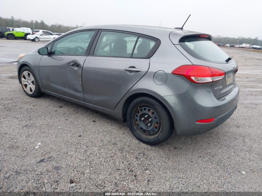 2016 Kia Forte 2.0 Lx grey Lot 111044481426 Vin KNAFK5A81G5638547