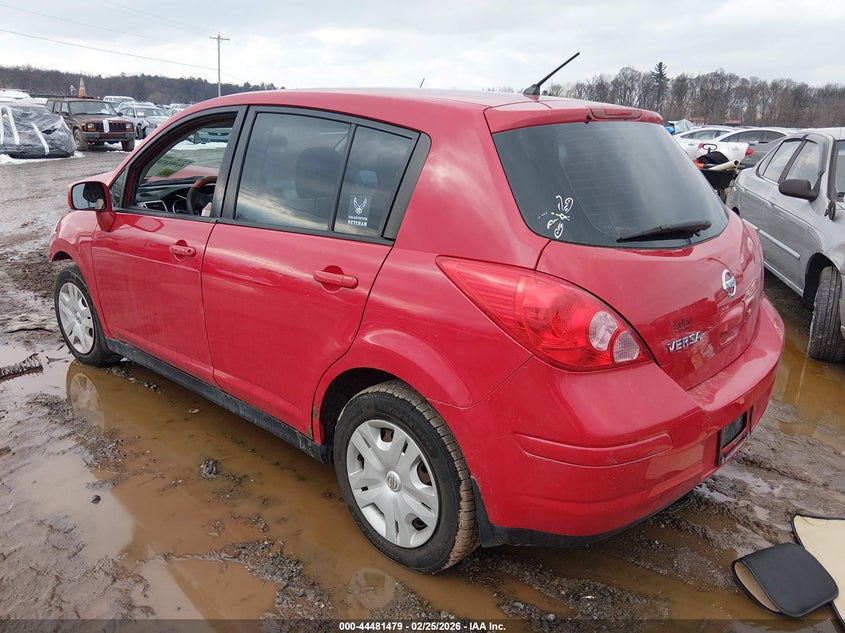 2011 Nissan Versa 1.8S