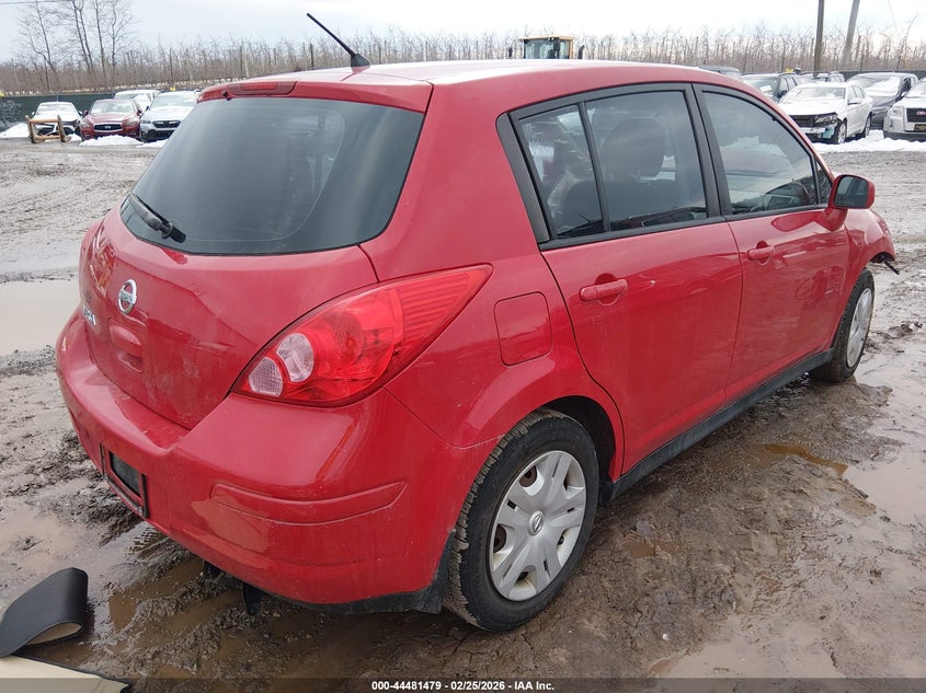 2011 Nissan Versa 1.8S