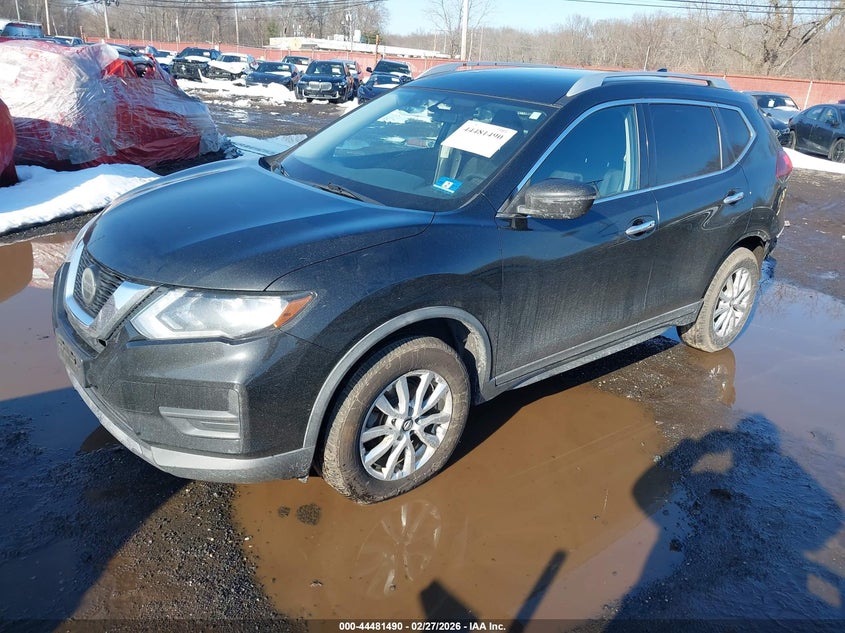 2018 Nissan Rogue Sv