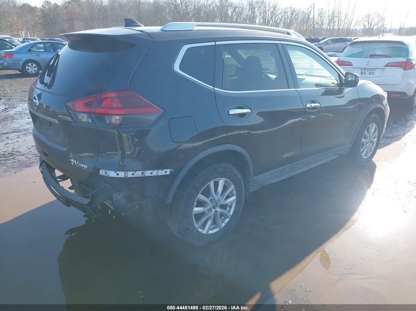 2018 Nissan Rogue Sv